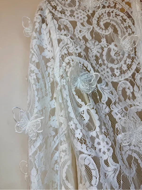 INA White Lace High Neck Blouse 3D Butterflies Size L Back Zipper - Image 10