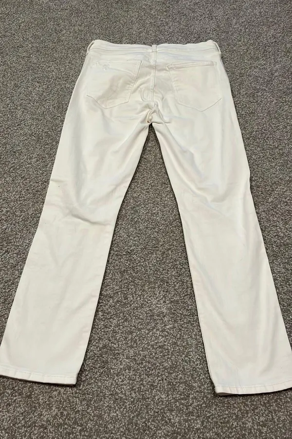 Gap Slim Straight White Jeans - Image 2