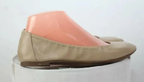 ladies TIME and TRU Memory Foam flats size 6 - Image 2