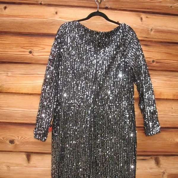 Mac Duggal 26445 Long Sleeve Sequin Gown Black Silver 14 - Image 10