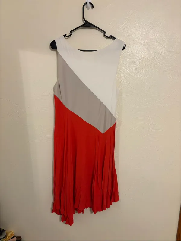 Maeve Anthropologie Large Colorblock Pleated Dress Red White Gray Sleeveless - Image 8