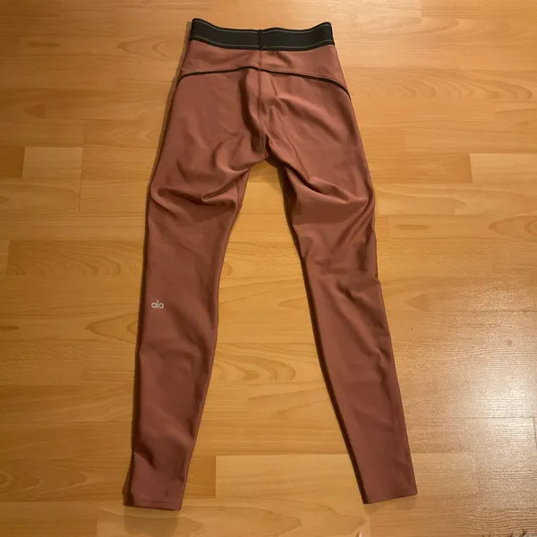 Alo Yoga Airlift High-Waist Suit Up Legging Rust S - Image 8