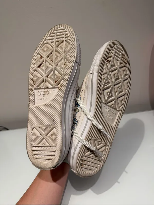 Converse White and Blue Mermaid Print Shoes Size 7.5 - Image 6