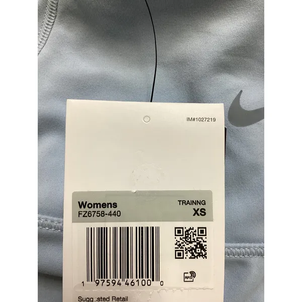 Nike One Dri-FIT High Rise 8" Bike Shorts Light Blue FZ6758-440‎ Womens XS NWT - Image 6