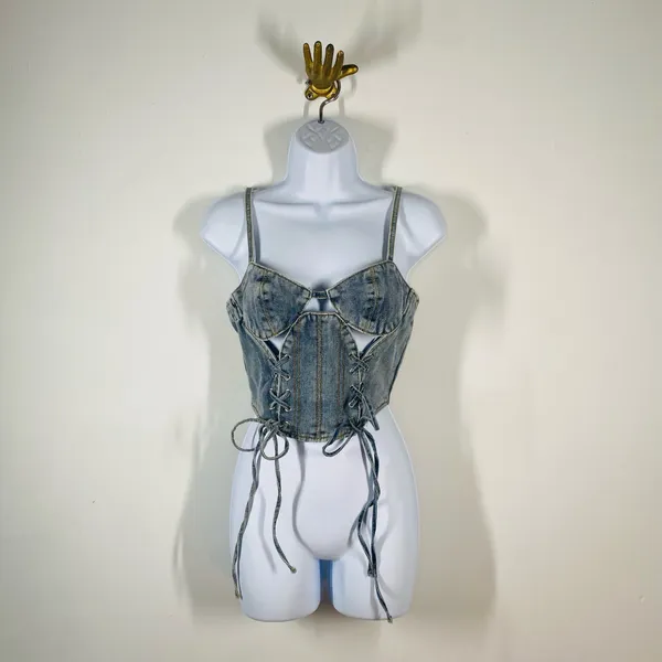 PrettyLittleThing Petite denim lace-up corset top - Image 2