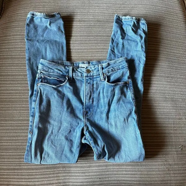 Good American distressed straight leg jeans 2/26 - Image 2
