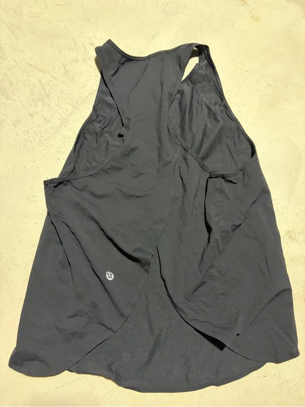 Lululemon Black athletic Racerback Tank Top activewear - Image 4