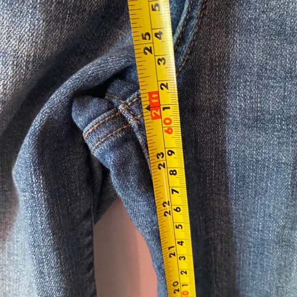 Judy Blue Wide Leg Medium Wash Jeans Cropped Fit High Rise Women's size 11 / 30 - Image 10