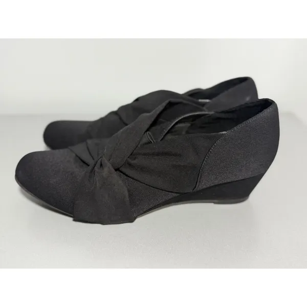 IMPO Ginny Women's 9.5M Black Sash Stretch Memory Foam Wedge Dress Shoes - Image 3