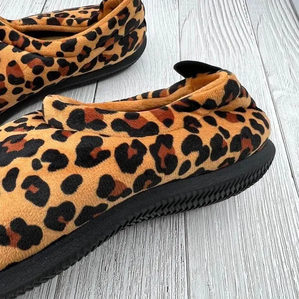 Womens Leopard Print Plush Faux Fur Lined Slip On House Slippers Size 10‎ - Image 3