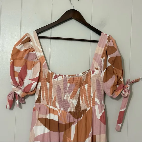 The Girl and The Sun Everlight Leaf Print Midi Dress Puff Sleeve Smocked Size L - Image 2