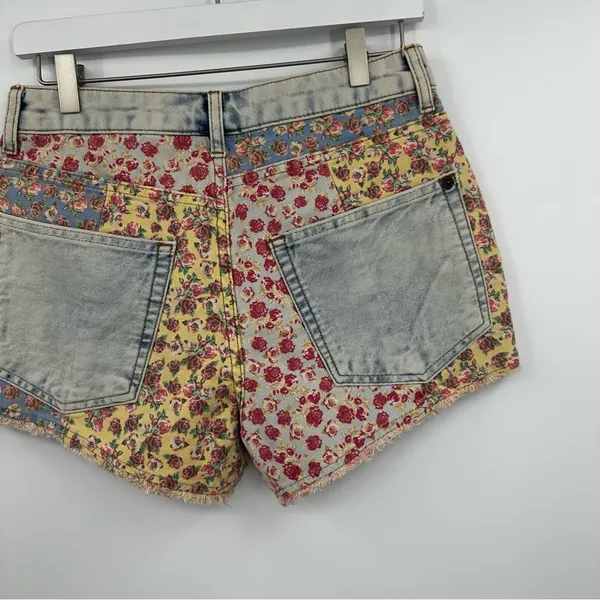 Farm Rio Anthropologie Floral Patchwork Denim Shorts Size 27 Coquette Rodeo - Image 8