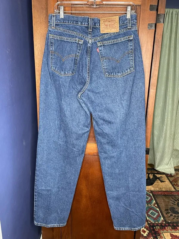 Levi’s 560 Loose Fit Straight Leg Jeans 10 USA Made Vintage Mom Jeans 90s Y2K - Image 4