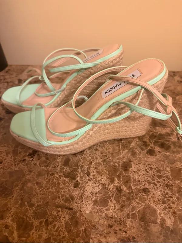 Steve Madden Mint Green Strappy ankle Lace-Up platform Heels - Image 3