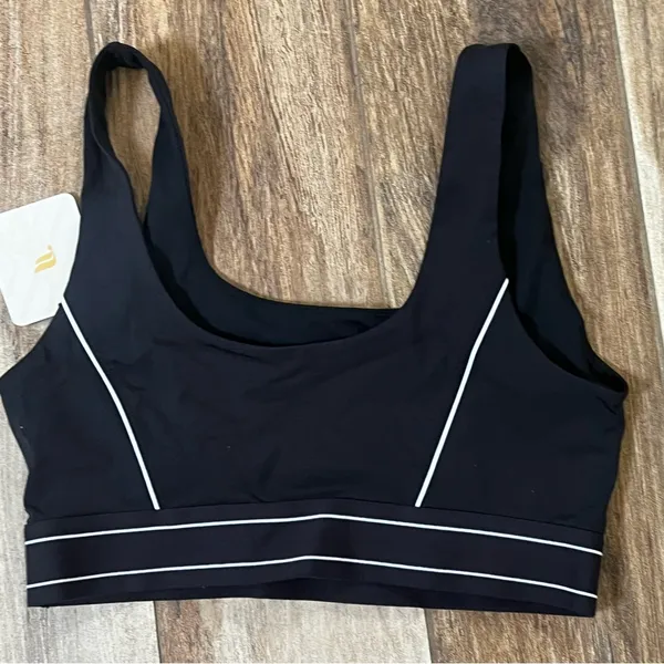 Fabletics black sports bra nwt. - Image 3