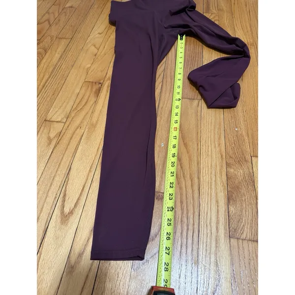 Tuckernuck Tnuck Sport MacKenzie Winetasting High Rise Leggings Size‎ Small - Image 6