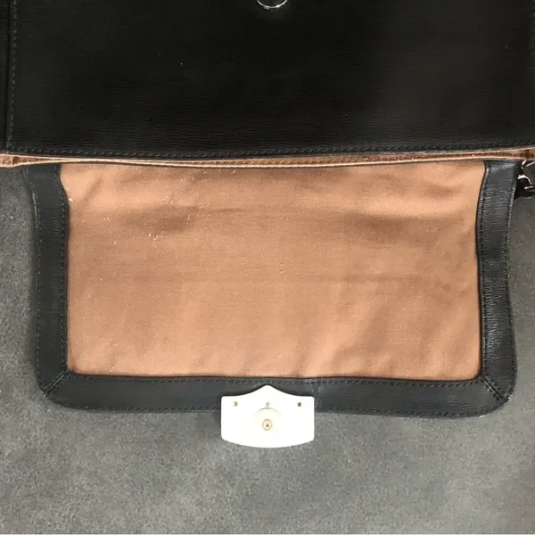 VTG Lauren Ralph Lauren Black Crossbody Shoulder Bag Leather Inner Pockets 10X8 - Image 8