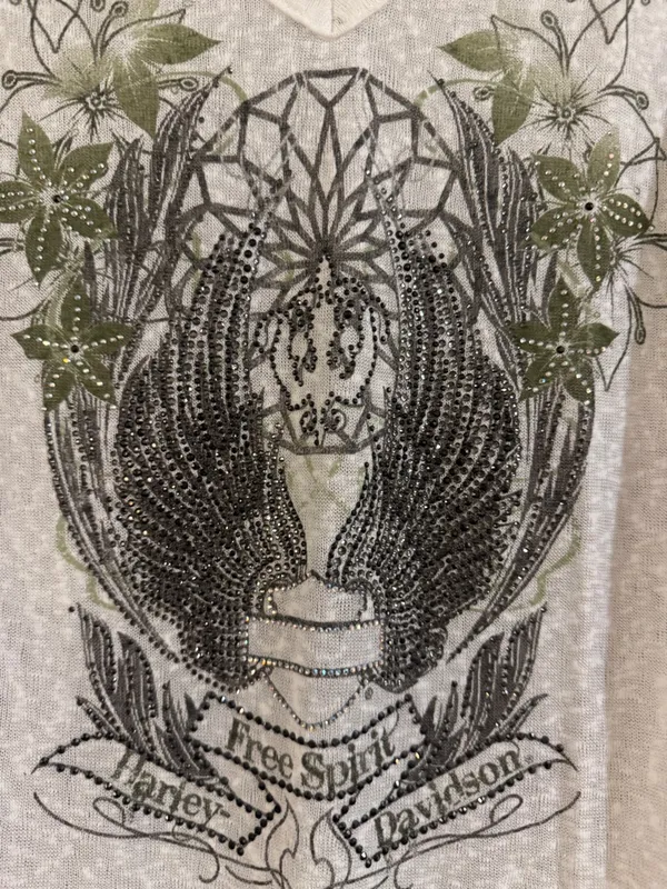 Harley-Davidson White V-Neck Graphic Raglan Tee with Olive Sleeves - Image 2