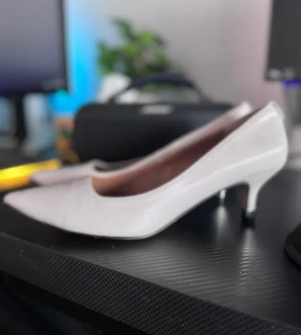 J Renee Kitten Heels - Image 4