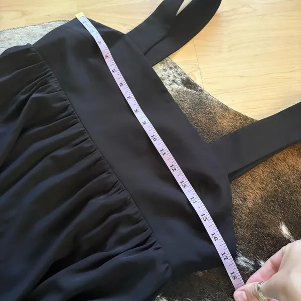 AMANDA UPRICHARD‎ Mitzi Tiered Midi LBD Dress Size Medium - Image 8