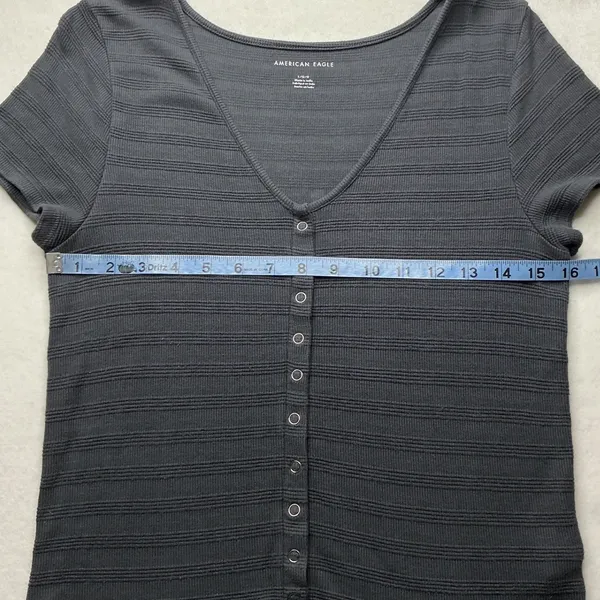 American Eagle Womens Large Dark Gray Ribbed Short Sleeve Button Front Top - Image 3