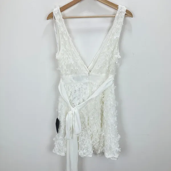 Lulus Totally Beautiful White 3D Floral Tie-Strap Skater Mini Dress Small NWT - Image 11