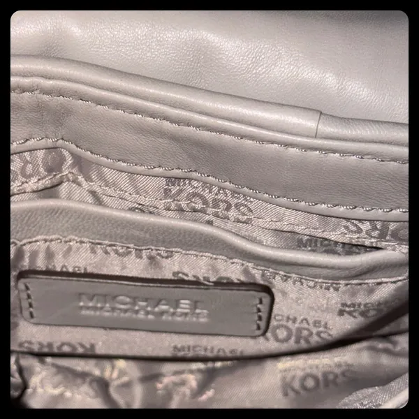 Michael Kors Crossbody Bag Womens Small Grey Quilted Leather Fulton Flap Purse - Image 4
