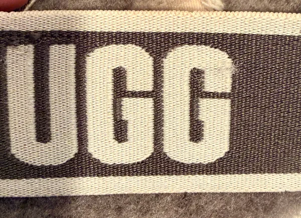 UGG | Women's Fluff Yeah Slide slippers. Size: 9 - Image 3