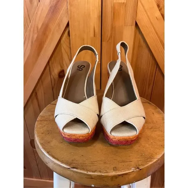 SO Wedge Sandal With Multi Color Trim & Tan Upper Sz 8M - Image 2