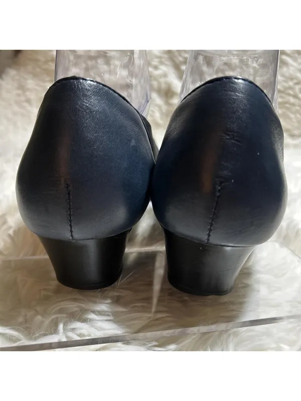 Sofft Women's Size 7.5W Black Leather Square Toe Casual Comfort Slip On Shoes - Image 4