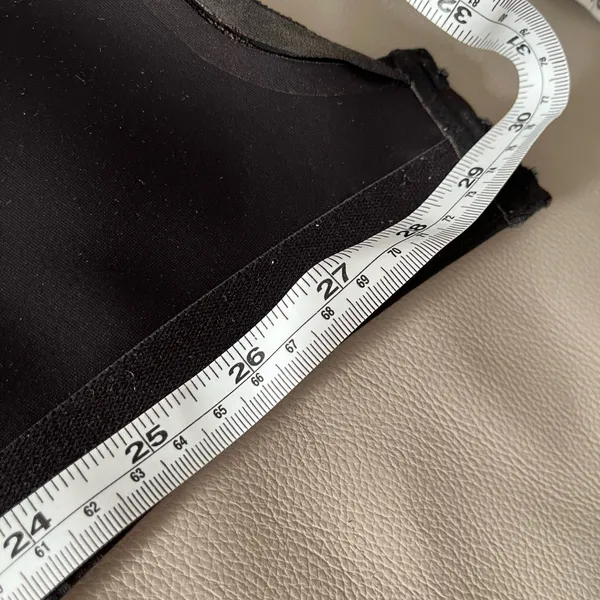 Lululemon Resizable Bra Size 34DD - Image 8