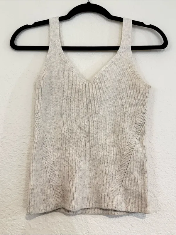 Old navy sweater tank top - Image 3