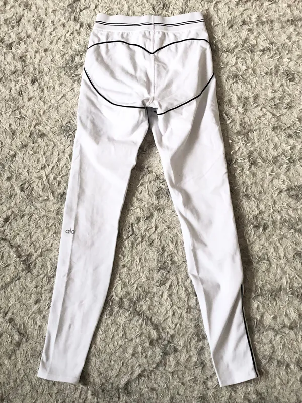 Alo Airbrush High-Waist Heart Throb Legging White/Black XS - Image 6