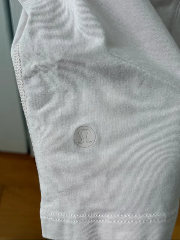 Lululemon Kitsilano Mock Neck Tee in Misty Pink - Image 4