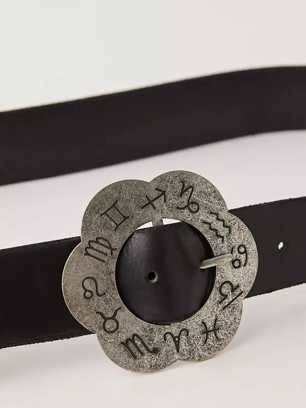New Free People Celestial Buckle Black Leather Belt Size M/L - Image 2