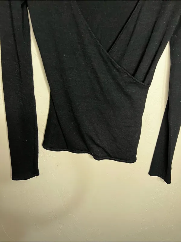 Wilfred Free Aritzia Black Faux Wrap Ballerina‎ Long Sleeve Top - Image 4