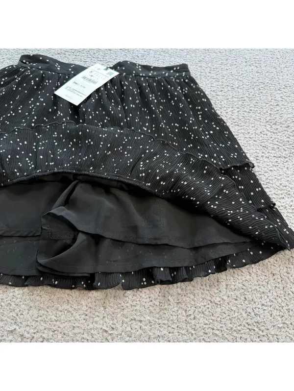 NWT Zara Black White Polka Dot Tiered Ruffle Mini Skirt Size Small - Image 5