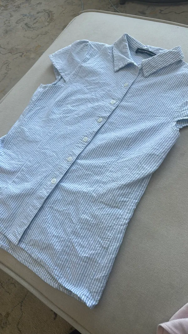 Brandy Melville Button up Top - Image 4