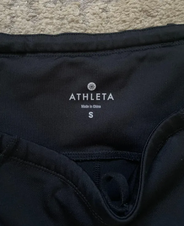 Athleta Shorts Black - Image 4