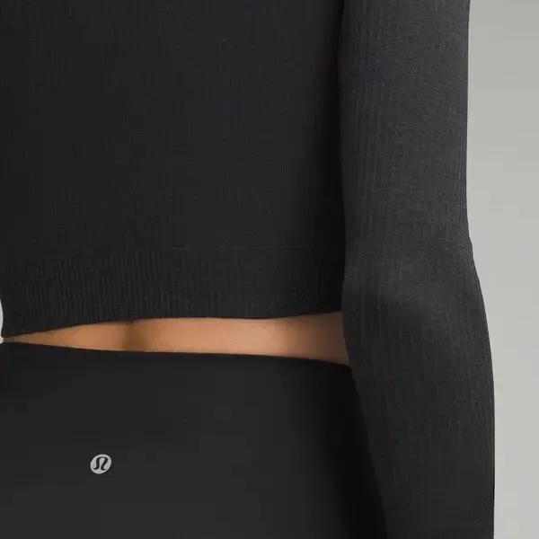 Lululemon Women's Ebb to Street Long-Sleeve Shirt size: 6 - Image 5