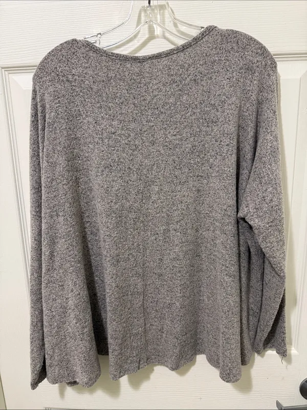 FREE PEOPLE MOVEMENT MEDIUM GRAY AND BLACK Top. - Image 6