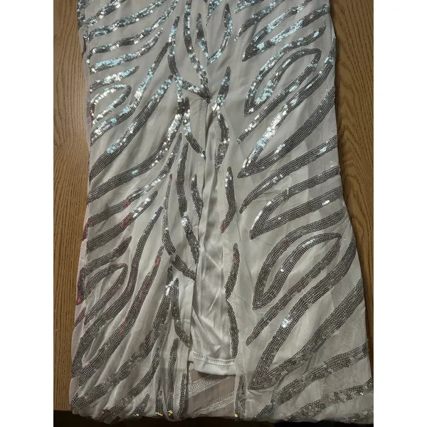 B40 New Womens Strapless Maxi Dress Lined White with Silver Sequins size Medium - Image 6