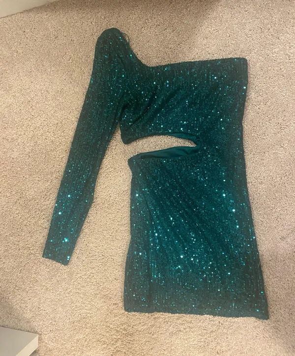Hello Molly GLOWING AT MIDNIGHT SEQUIN MINI DRESS EMERALD - Image 3