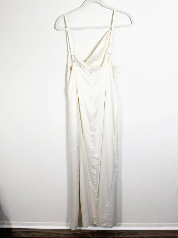 Camila Coelho Reyna Maxi Dress in Pearl White Medium - Image 5