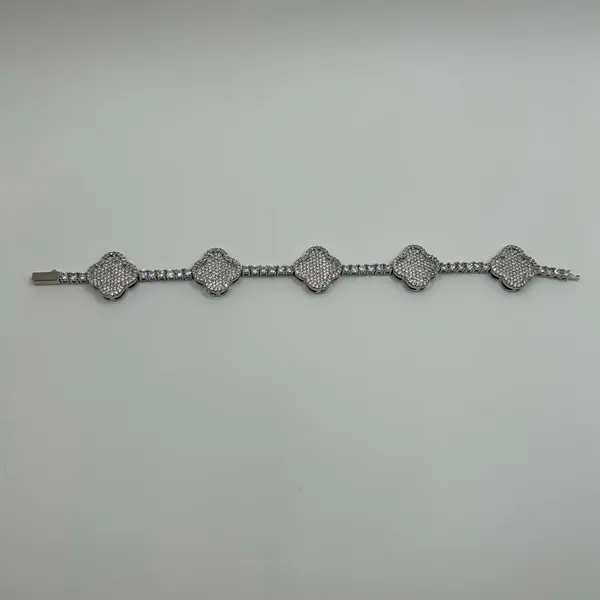 Fragrant Jewels Moissanite Clover Tennis Bracelet VVS1 Silver New Insane Quality 8 Inch 3mm - Image 2