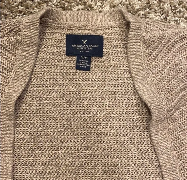 American Eagle Cardigan - Image 3