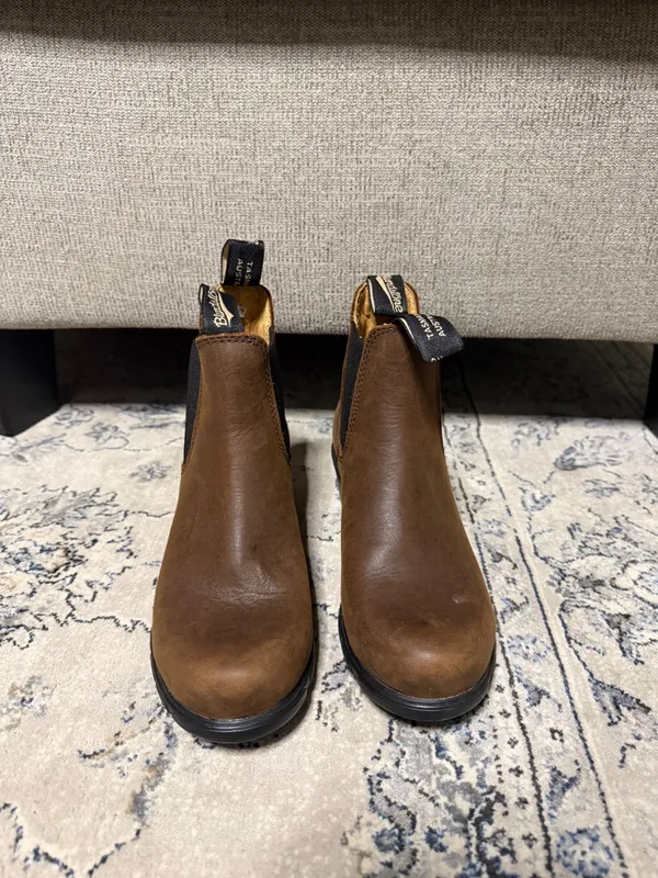 Blundstone 1673 Heeled Chelsea Boots - Image 6