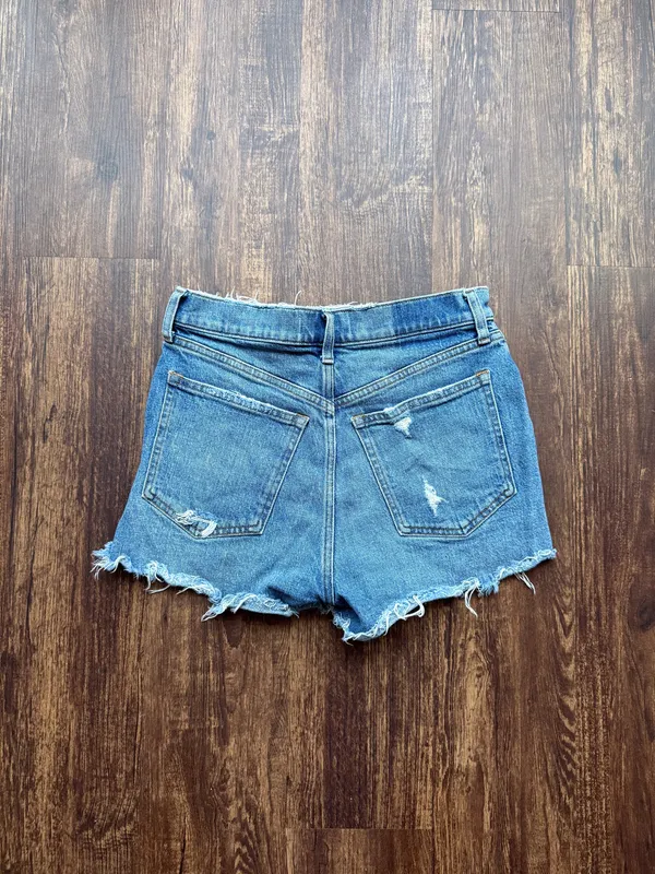 Abercrombie & Finch Women’s The Mom Short - High Rise Distressed Denim-Size 26/2 - Image 2
