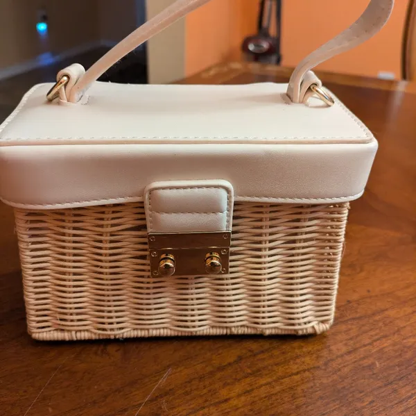 Zara Weaved Mini Bag - Image 2