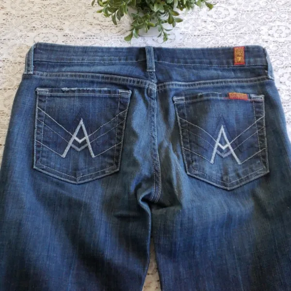 7 For All Mankind bootcut jeans size 28 - Image 4